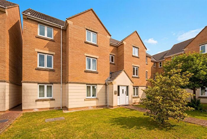 2 Bedroom Flat For Sale In Macfarlane Chase, Weston-Super-Mare, BS23