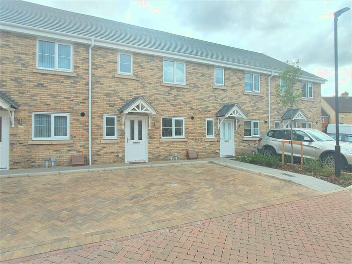 3 Bedroom Property To Rent In Houghton Way, Bury St. Edmunds, IP33