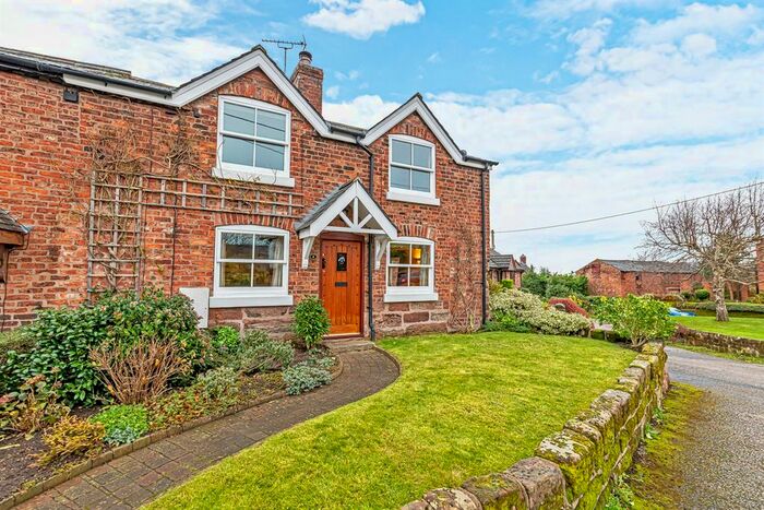 3 Bedroom Property For Sale In Post Office Row, Dunham On The Hill, Frodsham, WA6