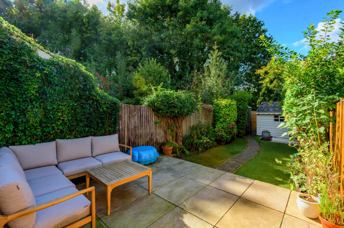 2 Bedroom Terraced House For Sale In Coal Park Lane, Swanwick, Southampton, SO31