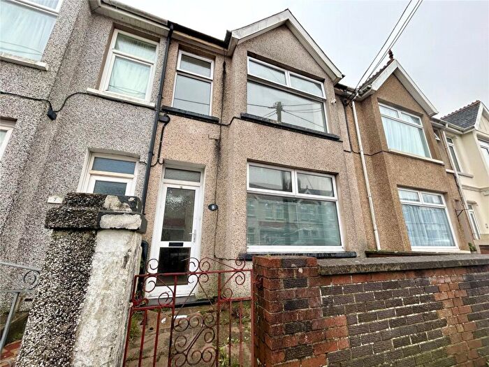 3 Bedroom Terraced House For Sale In Starbuck Road, Milford Haven, Pembrokeshire, SA73