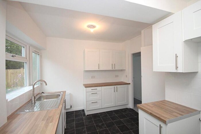 3 Bedroom Semi-Detached House To Rent In Hastings Avenue, Durham, County Durham, DH1