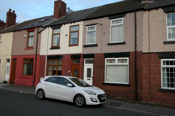 3 Bedroom Terraced House To Rent In Albert Street, Cudworth Barnsley, South Yorkshire, England, S72