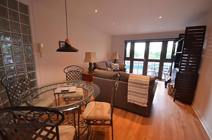 2 Bedroom Flat To Rent In Cameron Wharf, Newcastle Street, Stone, ST15