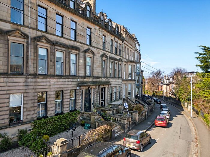 2 Bedroom Flat For Sale In Flat, Dundonald Road, Dowanhill, G12
