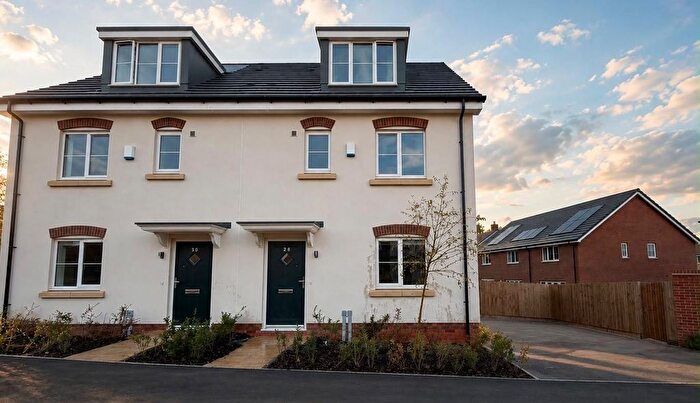 4 Bedroom Property To Rent In Carrington Way, Coventry, CV7