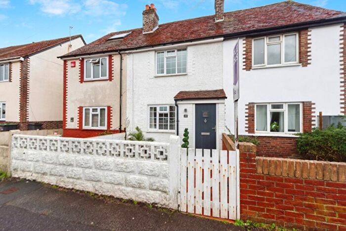 3 Bedroom Terraced House For Sale In Seymour Road, Lee-on-the-Solent, Hampshire, PO13