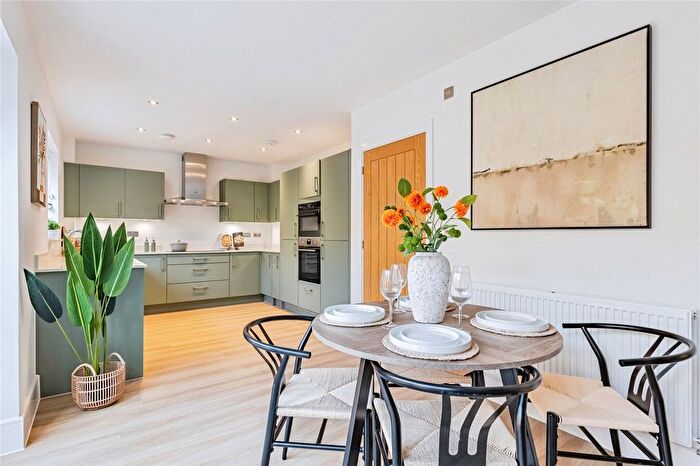 4 Bedroom Detached House For Sale In Brixham Road, Paignton, Devon, TQ4