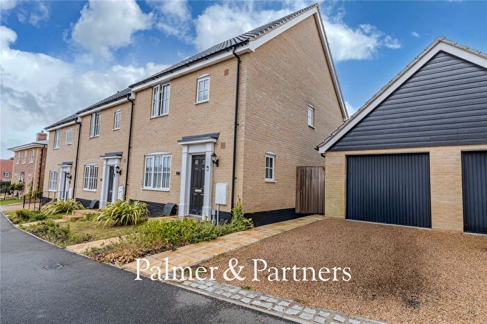3 Bedroom Terraced House For Sale In Hornbeam Road, Saxmundham, Suffolk, IP17