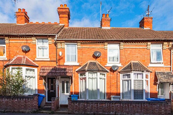 3 Bedroom Terraced House To Rent In King Street, Kettering, NN16