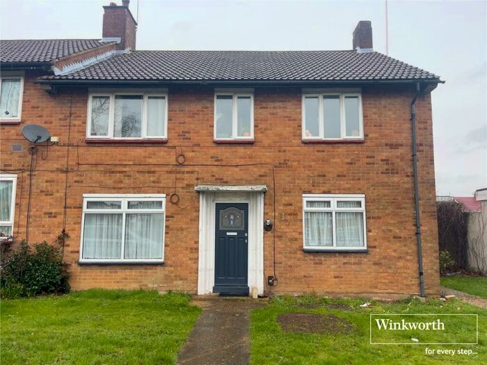 2 Bedroom Flat To Rent In Kenton Road, Harrow, HA3