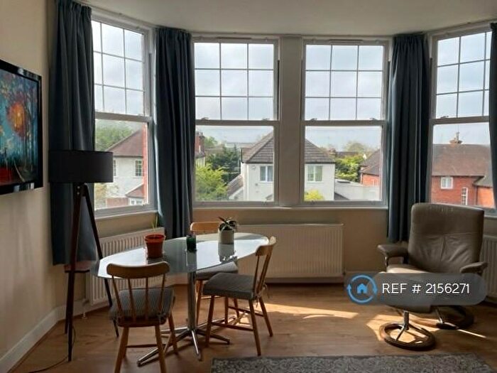 2 Bedroom Flat To Rent In St. Mary's Avenue, London, N3