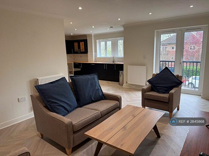 2 Bedroom Flat To Rent In Water Eaton Road, Oxford, OX2