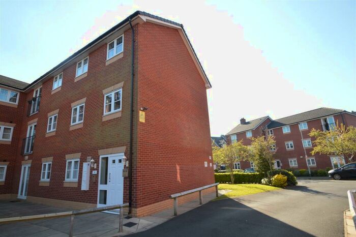 2 Bedroom Apartment To Rent In Lawnhurst Avenue, Wythenshawe, Manchester, M23