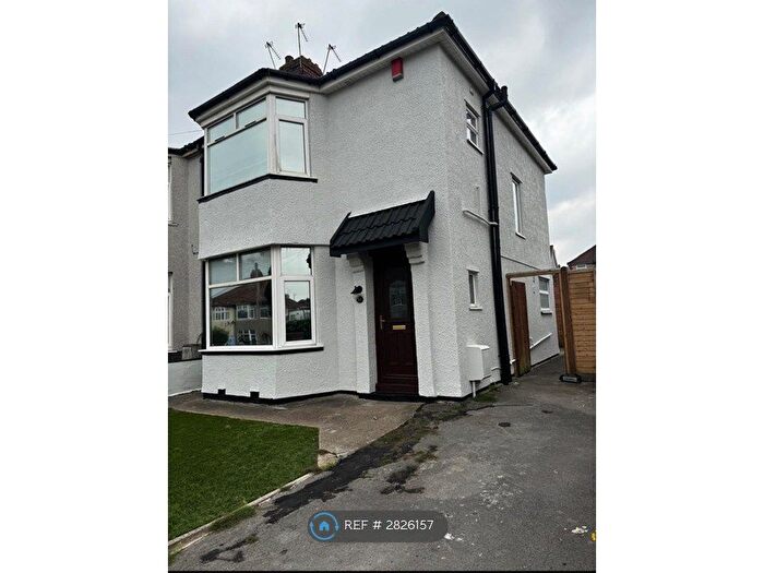 4 Bedroom Semi Detached House To Rent In Wades Road, Bristol, BS34