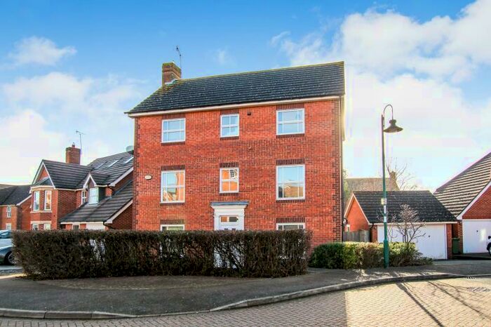 5 Bedroom Detached House To Rent In Malus Close, Hampton Hargate, Peterborough, PE7