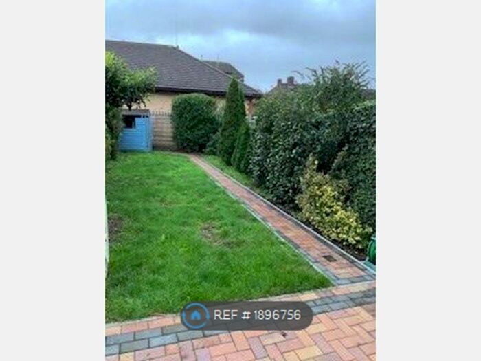 2 Bedroom Terraced House To Rent In Nutbrowne Road, Dagenham, RM9