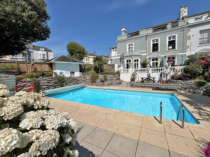 1 Bedroom Flat For Sale In Nelson Gardens, Stoke, Plymouth, PL1