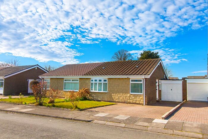 2 Bedroom Semi-Detached House For Sale In Glencoe Avenue, Cramlington, NE23