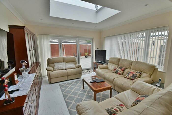 3 Bedroom Detached Bungalow For Sale In Mayfield Drive, Ferndown, BH22