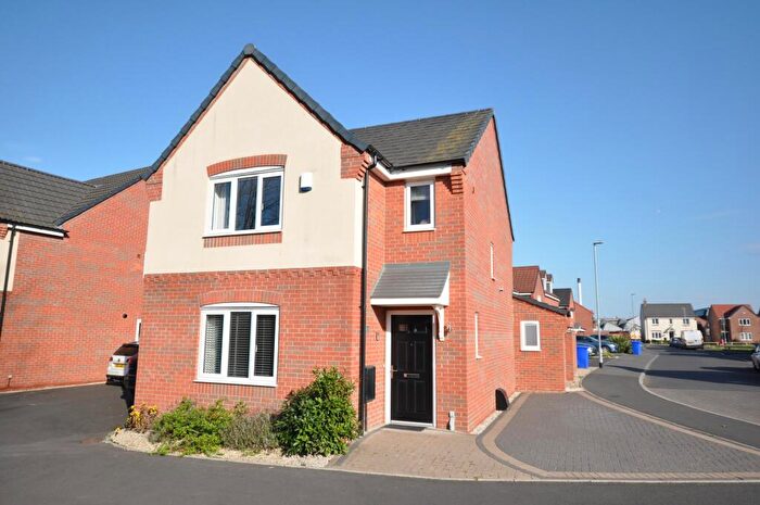 3 Bedroom Detached House To Rent In Upton Drive, Stretton, DE14