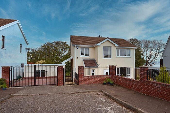 4 Bedroom Detached House To Rent In Wychwood Close, Langland, Swansea, SA3