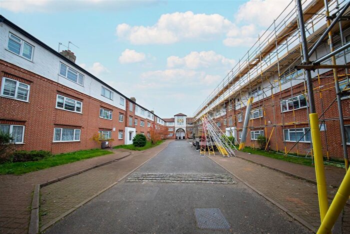 2 Bedroom Property To Rent In Lady Margaret Road, Southall, UB1