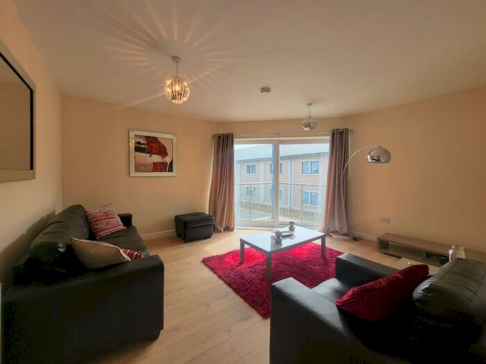 2 Bedroom Flat To Rent In St Peters Square, Aberdeen, AB24