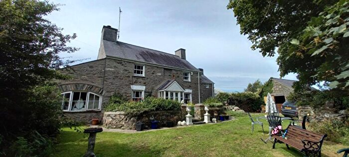 3 Bedroom Detached House For Sale In Llanrhyddlad, Holyhead, Anglesey, LL65