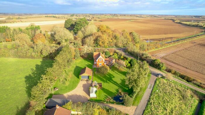 3 Bedroom Detached House For Sale In Mumby Road, Thurlby, Alford, LN13