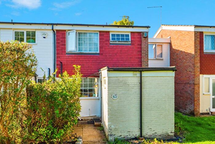 5 Bedroom Terraced House For Sale In Somner Close, Canterbury, CT2