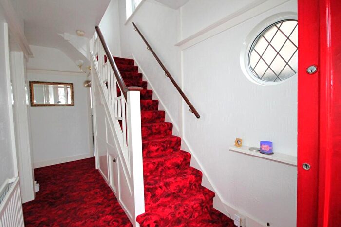 3 Bedroom End Of Terrace House For Sale In Glanfield Road, Beckenham, BR3