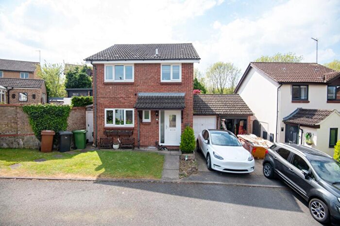 3 Bedroom Detached House For Sale In Turnberry Court, Wellingborough, NN8