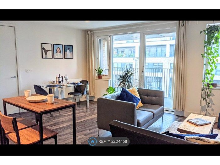 1 Bedroom Flat To Rent In Moulding Lane, London, SE14