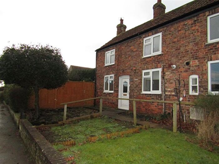 2 Bedroom End Of Terrace House To Rent In Kirby Hill, Boroughbridge, York, YO51