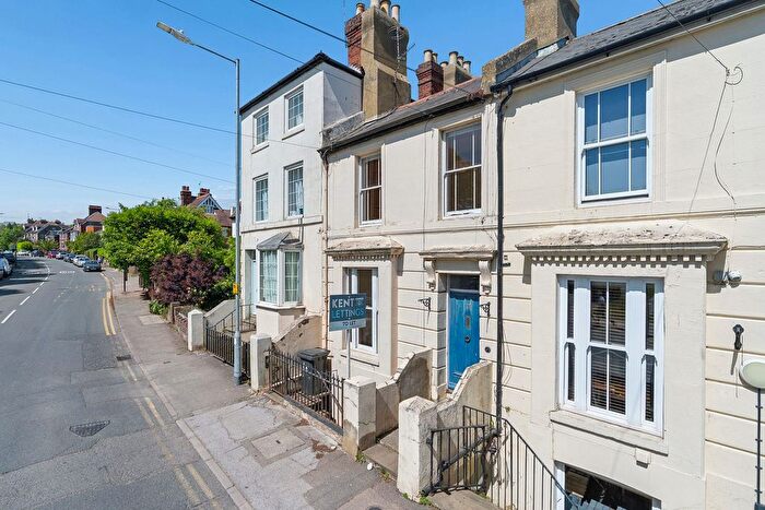4 Bedroom Terraced House To Rent In Whitstable Road, Canterbury, CT2