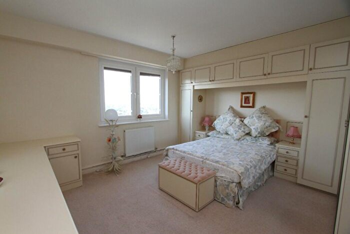 1 Bedroom Apartment For Sale In South Cliff Tower, Bolsover Road, Eastbourne, BN20