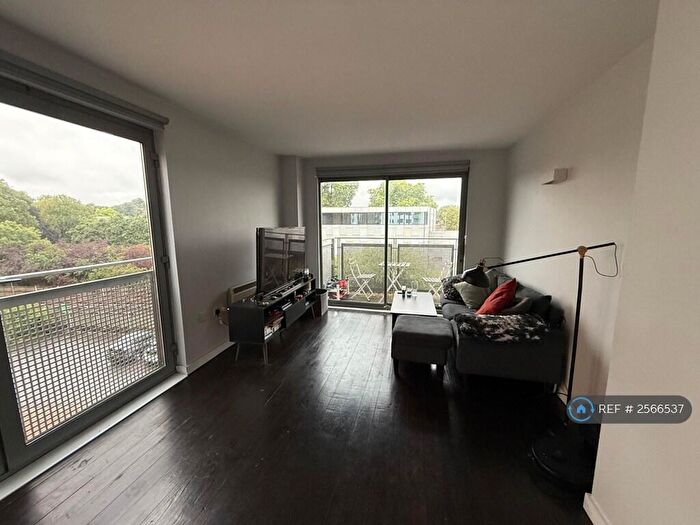 1 Bedroom Flat To Rent In Deals Gateway, London, SE13
