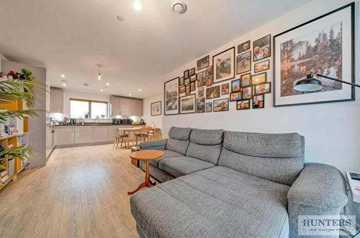 2 Bedroom Flat For Sale In Thames Reach, West Thamesmead, SE28