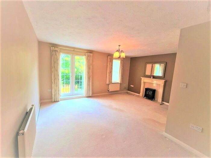 4 Bedroom Town House To Rent In Kelham Grove, Ravenstone, LE67