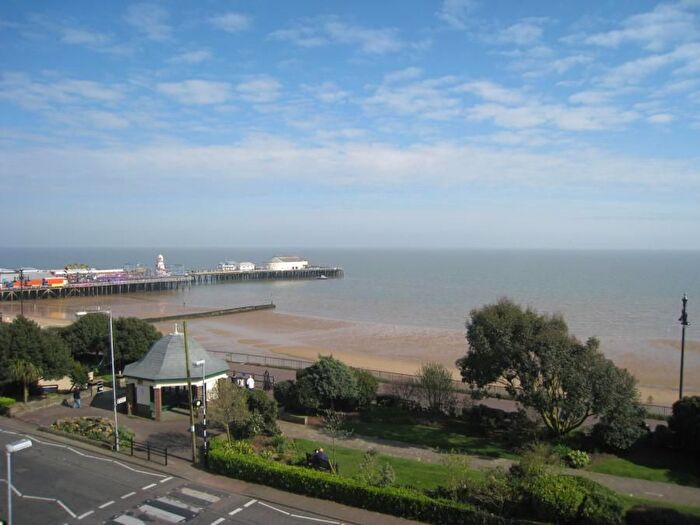 1 Bedroom Flat To Rent In Marine Parade West, Clacton-On-Sea, CO15