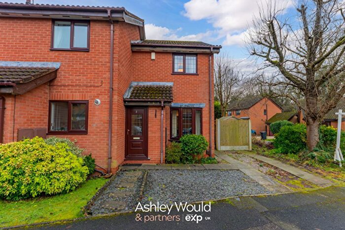 2 Bedroom Semi Detached House For Sale In Linnet Close, Halesowen, B62