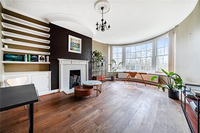 1 Bedroom Apartment For Sale In The Paragon, Blackheath, London, SE3