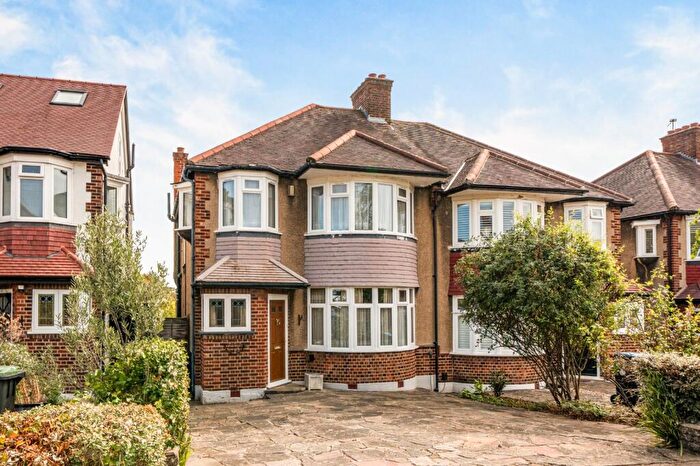 3 Bedroom Semi-Detached House For Sale In Brycedale Crescent, Southgate, London, N14
