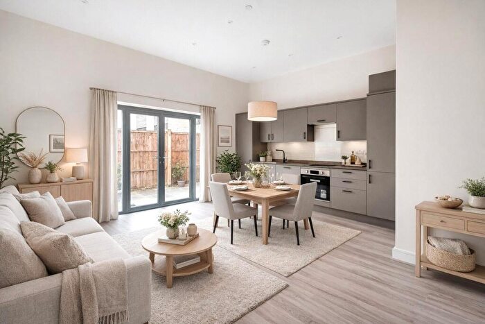 2 Bedroom Flat For Sale In Lavender Park Road, West Byfleet, Surrey, KT14