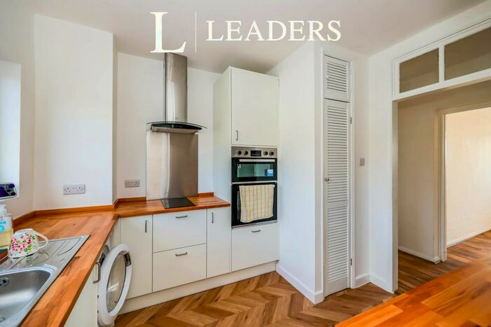 2 Bedroom Flat To Rent In Ashurst Road, Cosham, PO6