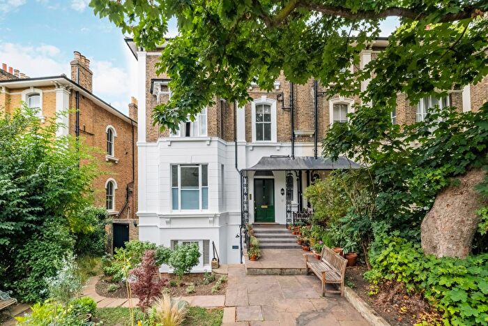 1 Bedroom Flat For Sale In Granville Park, London, SE13