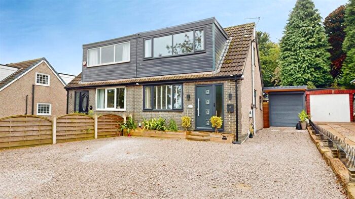 4 Bedroom Semi-Detached House For Sale In Reevy Avenue, Wibsey, Bradford, BD6