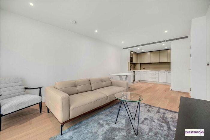2 Bedroom Flat To Rent In Westwood House, Park Street, London, SW6