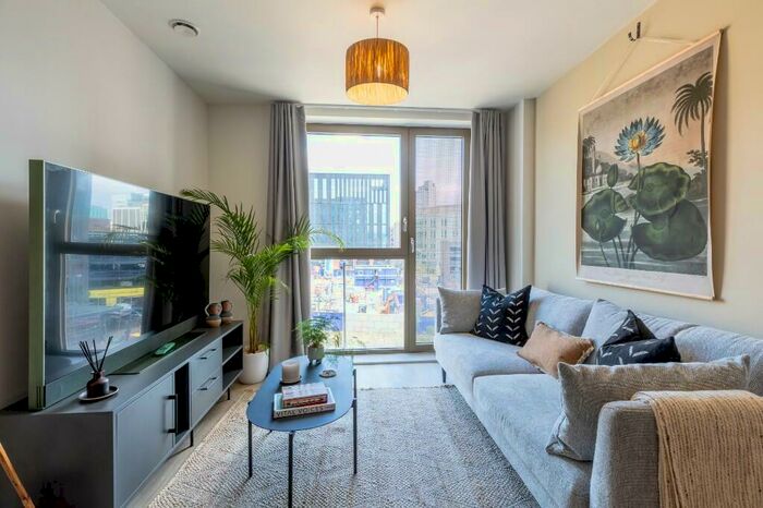 2 Bedroom Flat To Rent In Flat, Kangaroo Works, Rockingham Street, Sheffield, S1